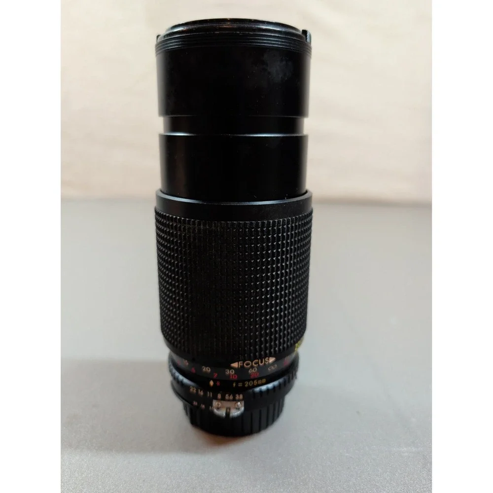 Unitak MC Auto Zoom 80-205mm f4.5 Lens Pentax K Mount Vintage Manual Focus Japan